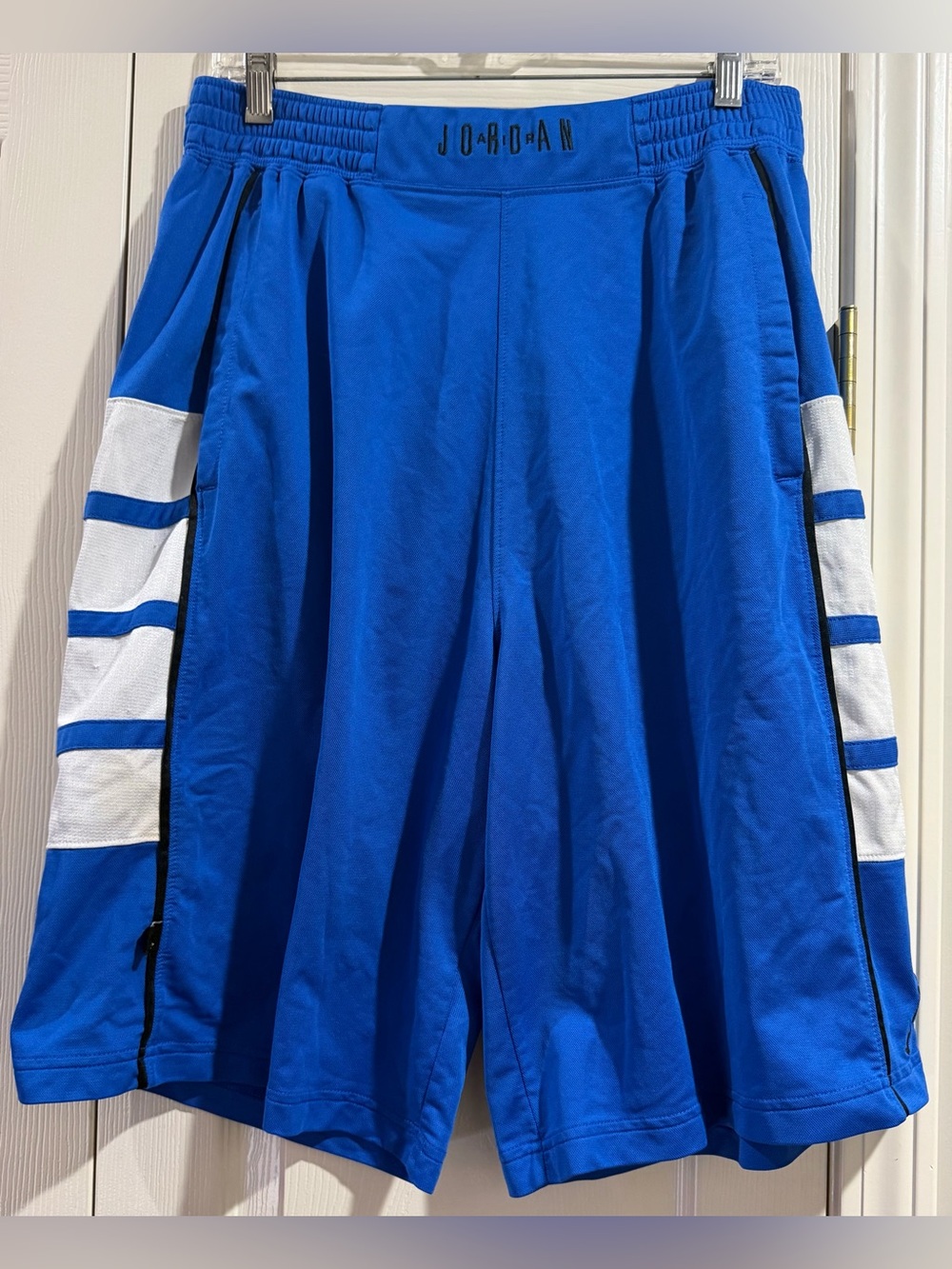 Vintage Mens Nike Air Jordan Cat Scratch Basketball Shorts Sz L Blue White